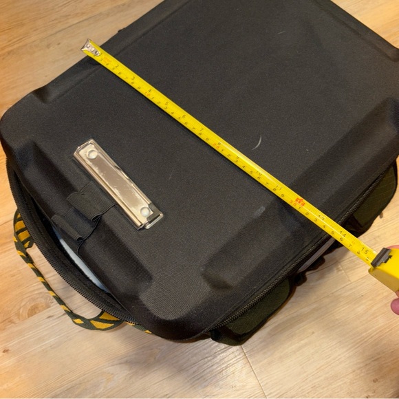 Duluth Trading Co Black and Green Organizer Bag - Picture 6 of 8